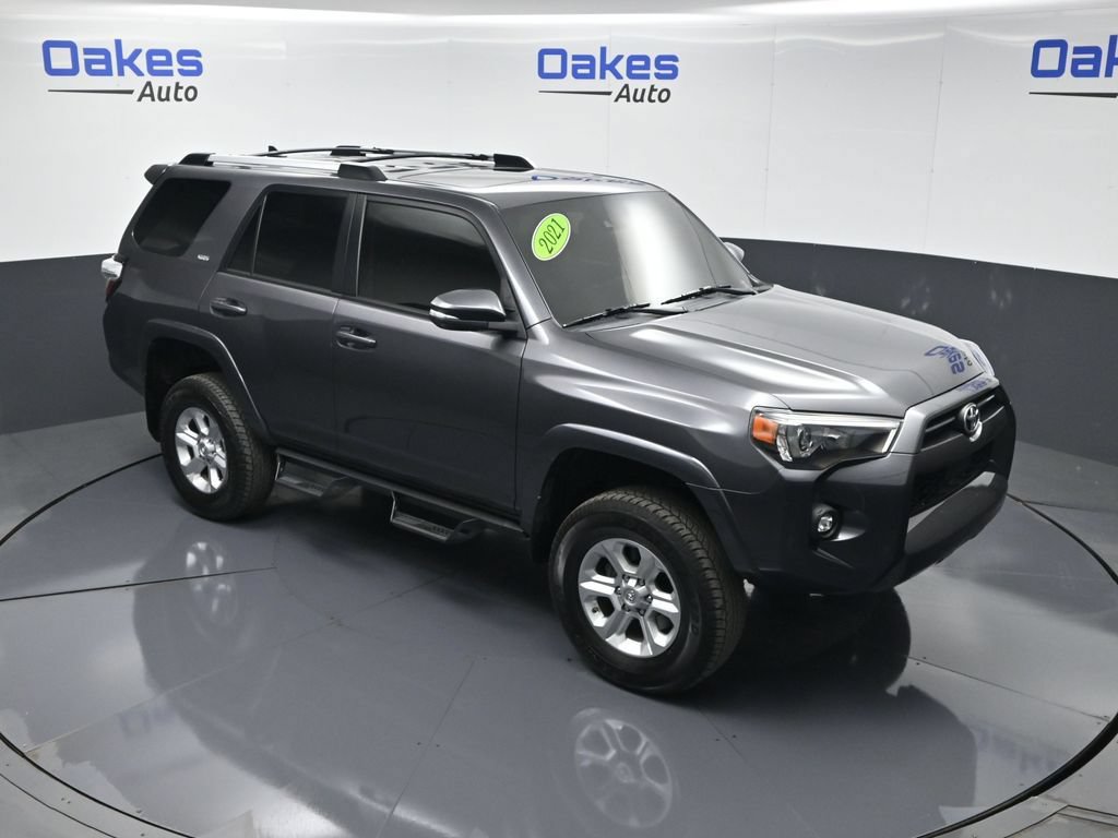 Used 2021 Toyota 4Runner SR5 Premium w/ Moonroof Package AWD/4WD image 50