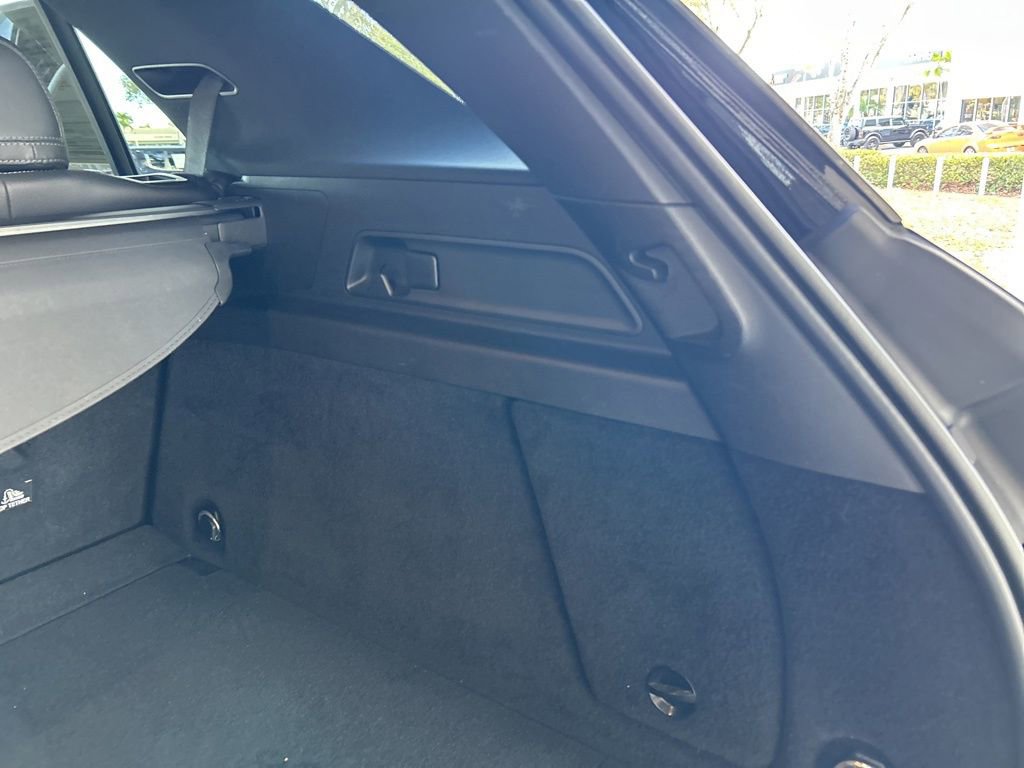 Used 2021 Mercedes-Benz GLE 450 4MATIC image 37