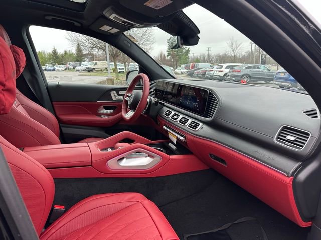 New 2026 Mercedes-Benz GLS 63 AMG 4MATIC image 35