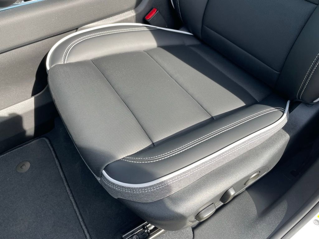 New 2026 GMC Sierra EV Elevation image 22