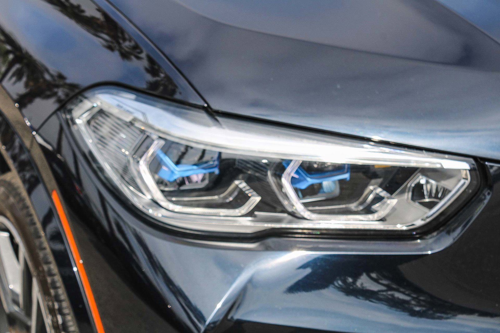 Used 2021 BMW X5 M w/ Executive Package image 8