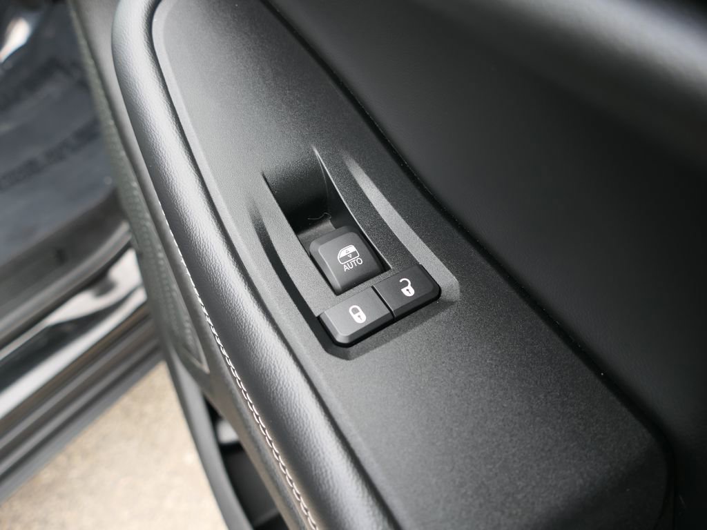 Used 2023 Jeep Grand Cherokee 4WD 4xe image 25