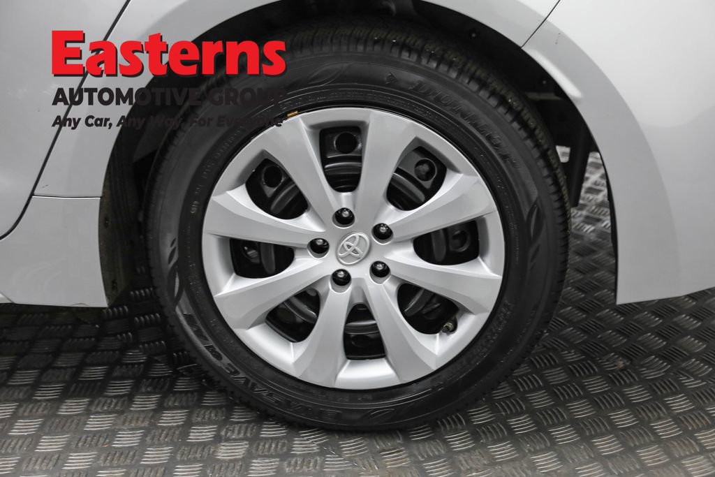 Used 2023 Toyota Corolla LE image 33