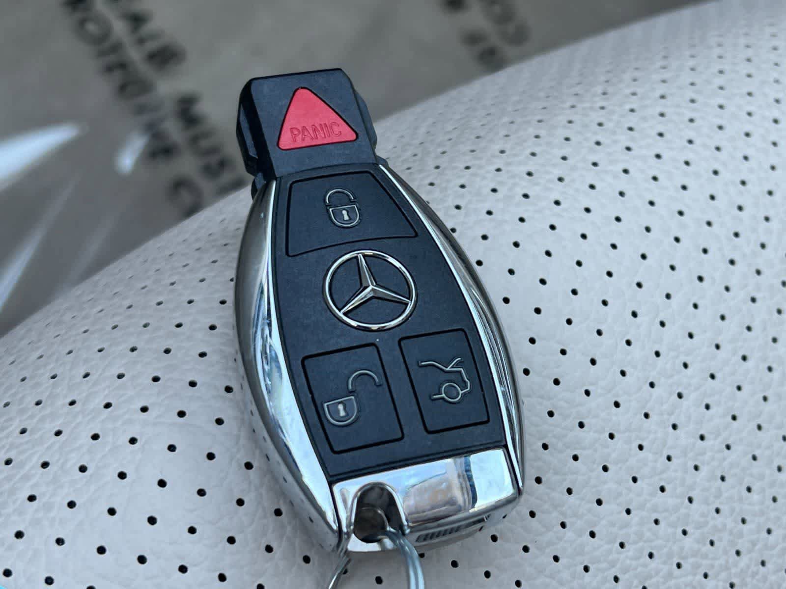 Used 2015 Mercedes-Benz C 300 4MATIC Sedan image 29