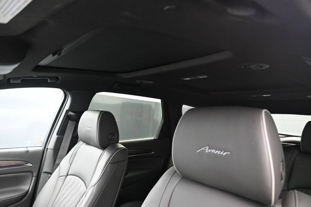 Used 2023 Buick Enclave Avenir w/ Avenir Technology Package AWD/4WD image 14