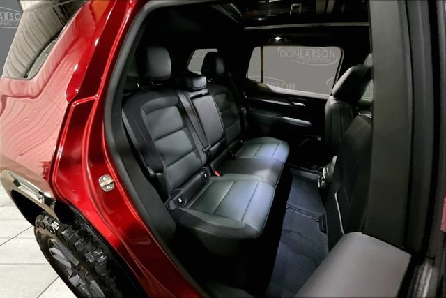 Used 2026 GMC Terrain AT4 w/ Convenience Package III AWD/4WD image 16
