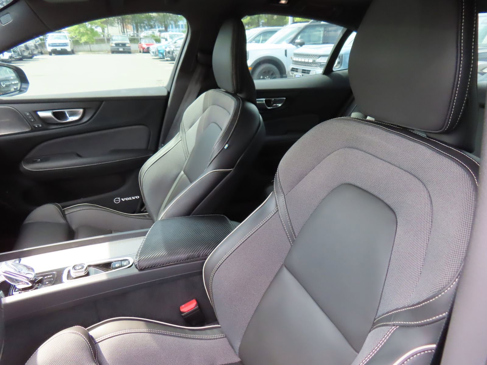 Used 2024 Volvo S60 B5 Plus w/ Climate Package AWD/4WD image 28
