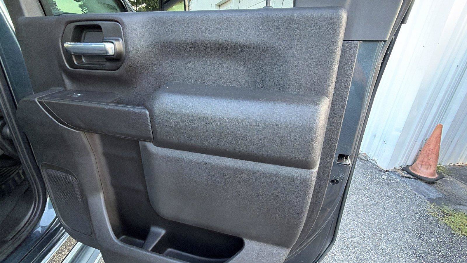 Used 2020 Chevrolet Silverado 2500 LT w/ All Star Edition AWD/4WD image 19