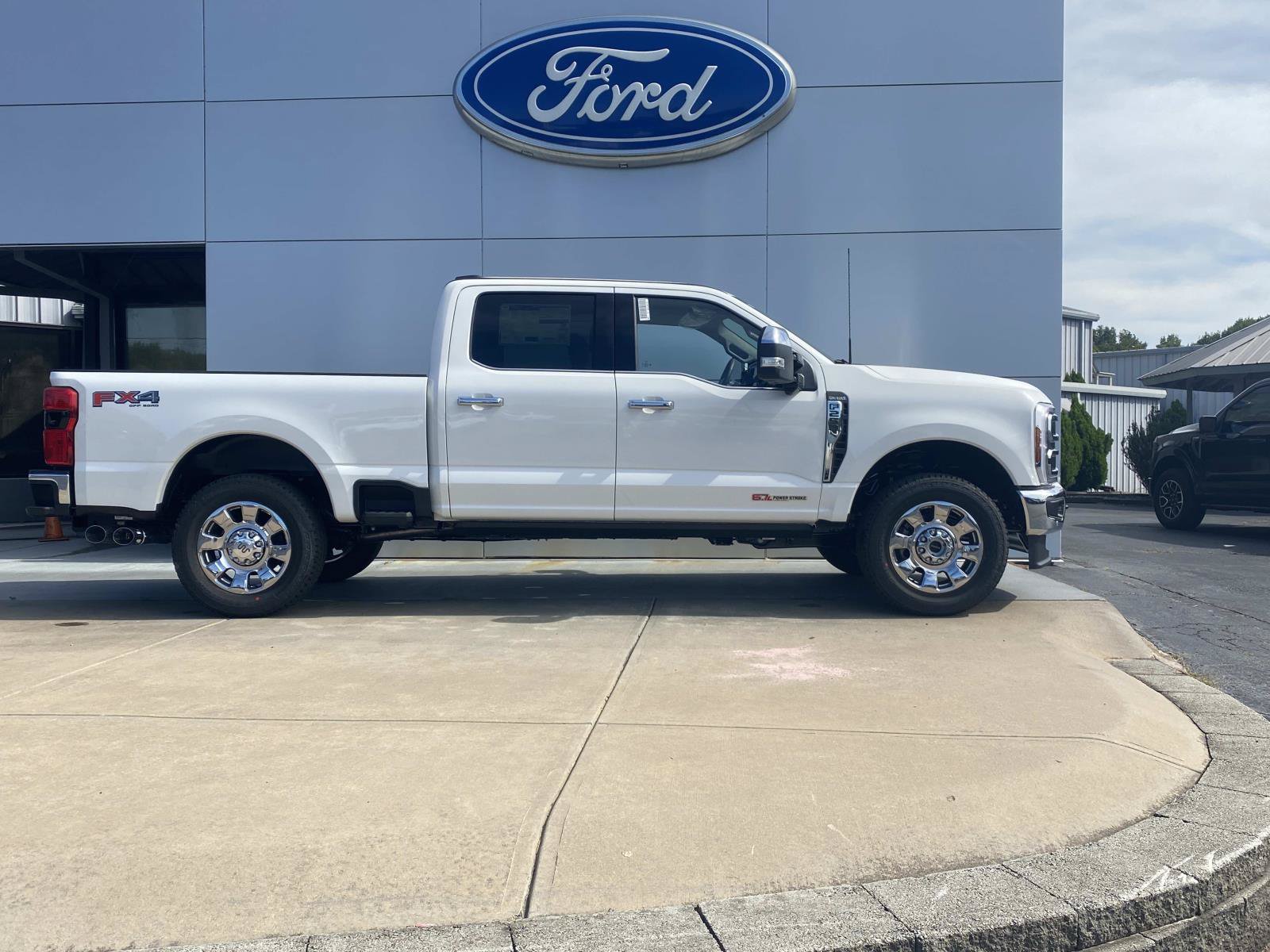 New 2027 Ford F250 King Ranch w/ Chrome Package AWD/4WD image 3