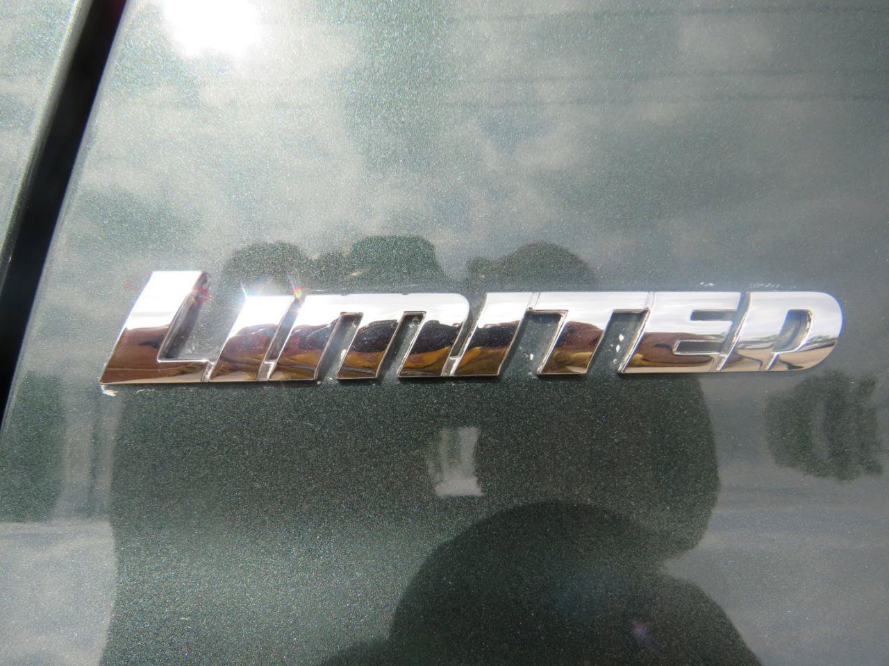 Used 2008 Toyota Sequoia Limited AWD/4WD image 35