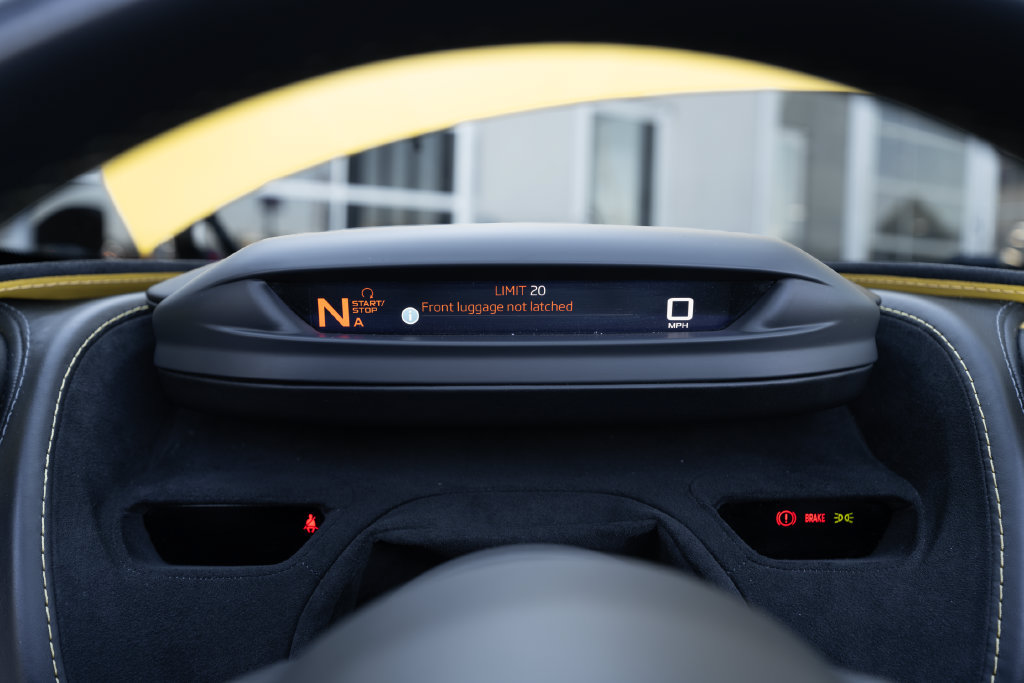 Used 2021 McLaren 720S Luxury RWD image 32