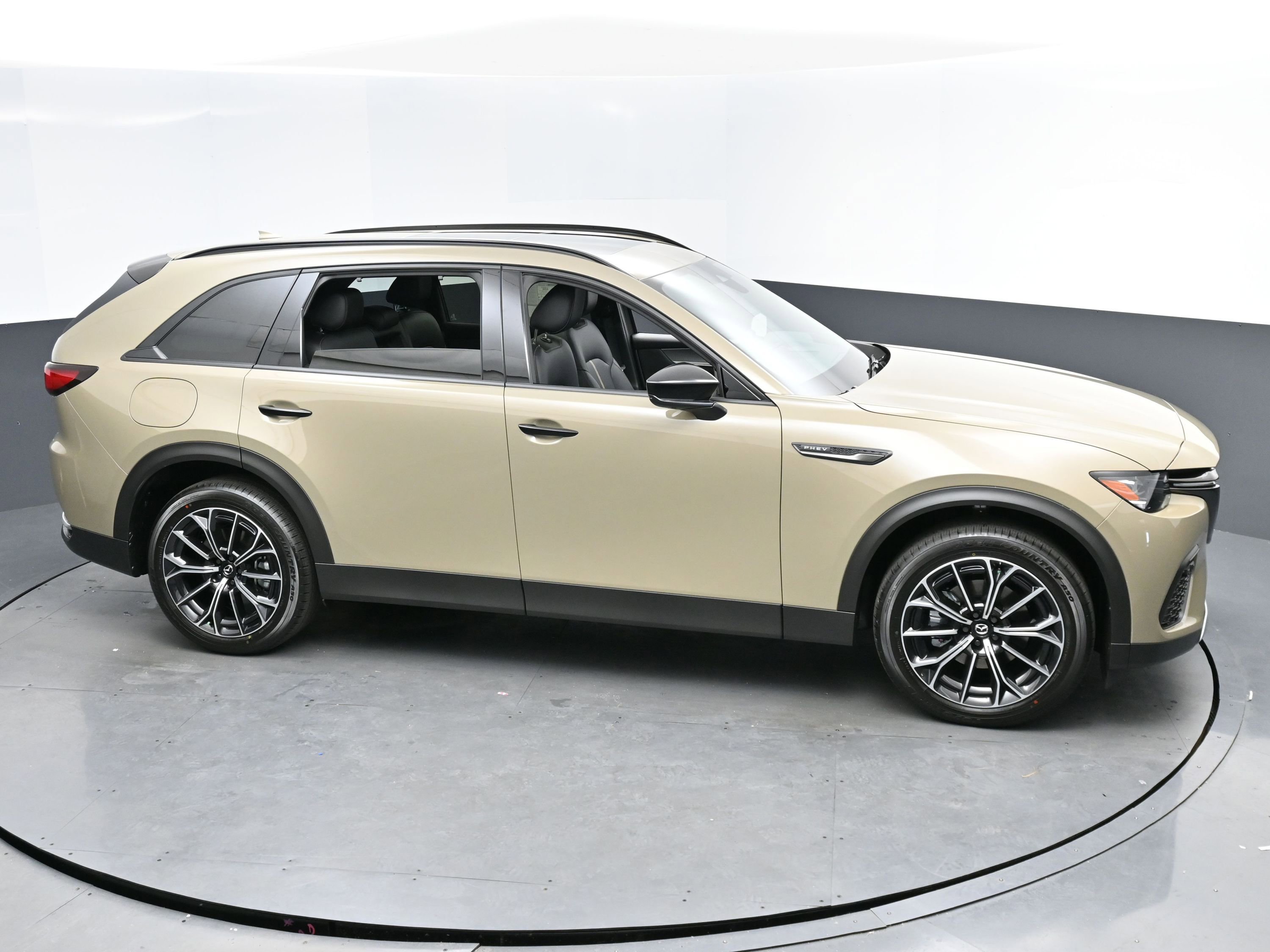 New 2025 MAZDA CX-70 Plug-In Hybrid w/ Premium Plus image 7