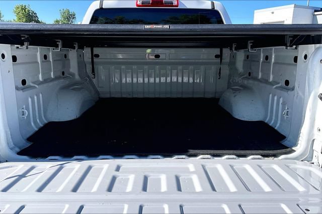 Used 2022 Chevrolet Colorado W/T w/ WT Convenience Package AWD/4WD image 34