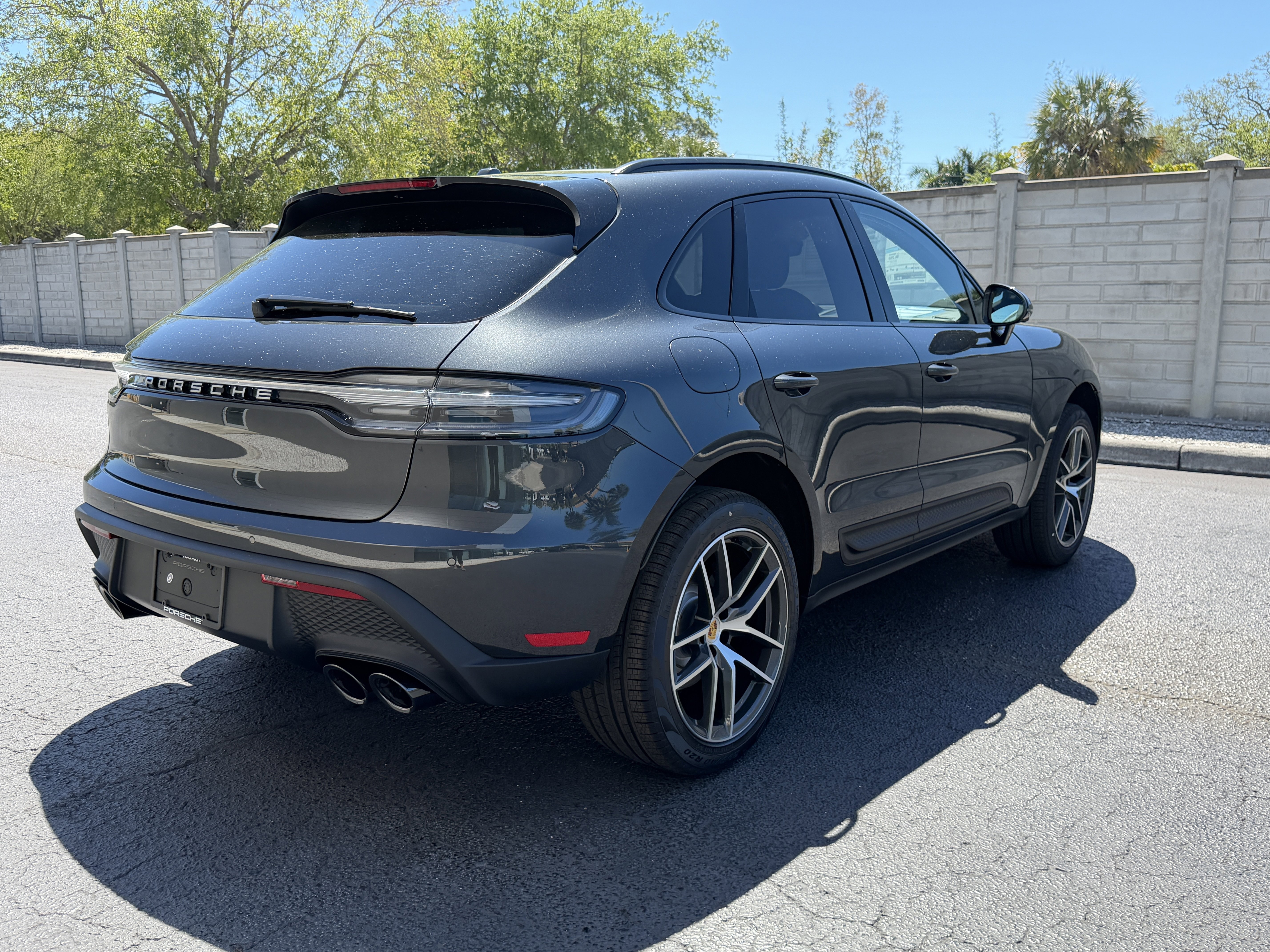 New 2026 Porsche Macan AWD/4WD image 6