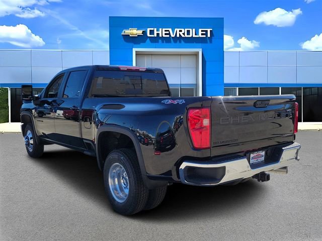 New 2026 Chevrolet Silverado 3500 LT w/ All Star Edition image 5
