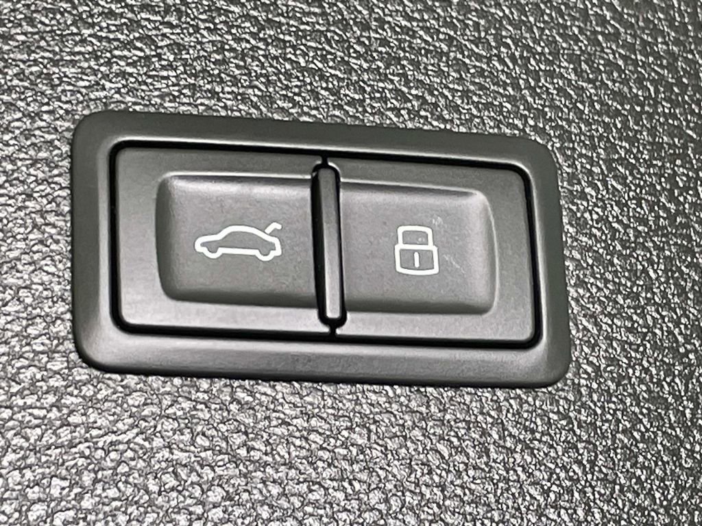 Certified 2022 Audi Q5 2.0T Premium Plus image 21