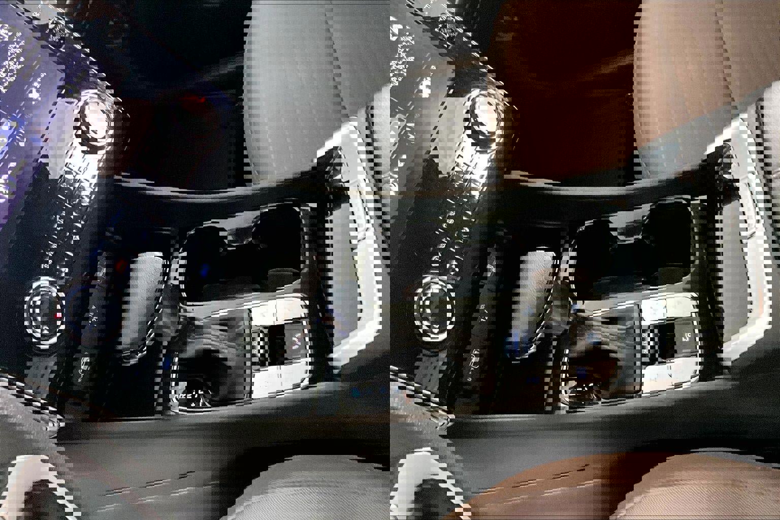 Used 2023 Hyundai Santa Cruz SE image 18