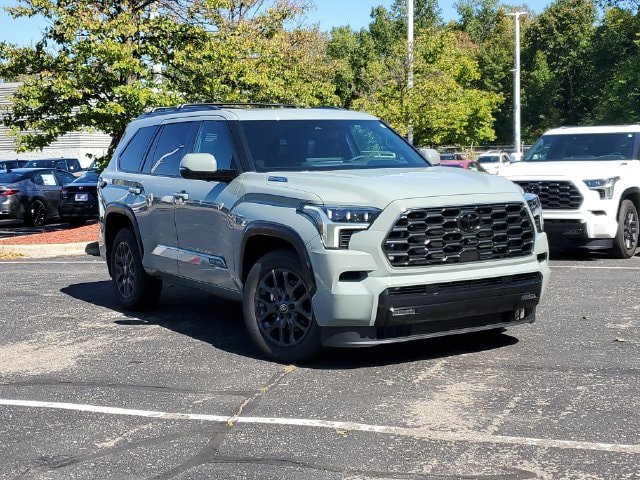 New 2026 Toyota Sequoia Platinum w/ Tow Technology Package AWD/4WD image 35