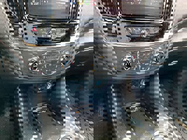 Used 2023 Chevrolet Traverse RS w/ LPO, Floor Liner Package image 27