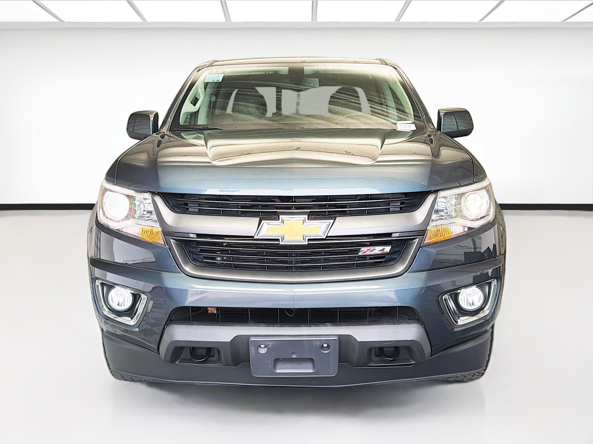 Used 2019 Chevrolet Colorado Z71 image 2