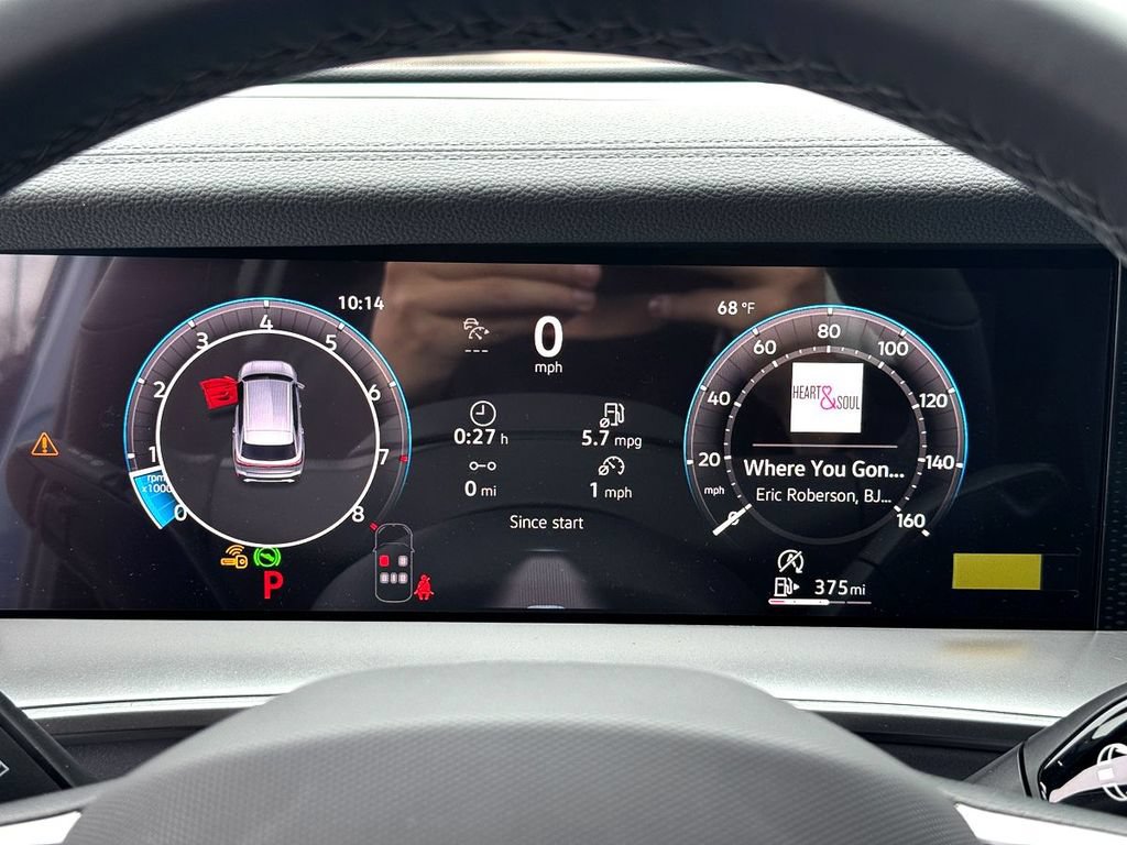 New 2026 Volkswagen Tiguan SE R-Line FWD image 13