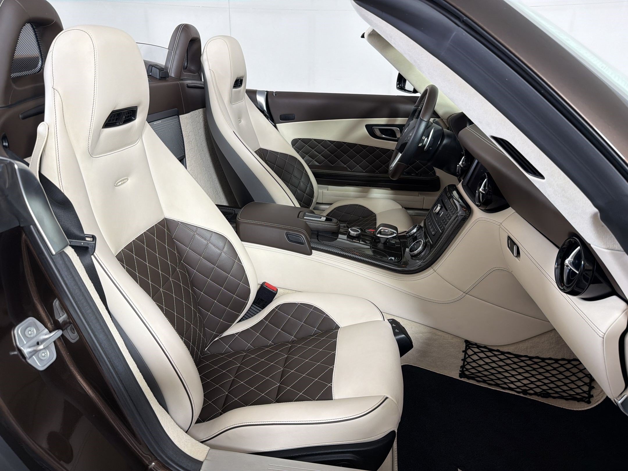Used 2013 Mercedes-Benz SLS AMG GT Roadster image 21