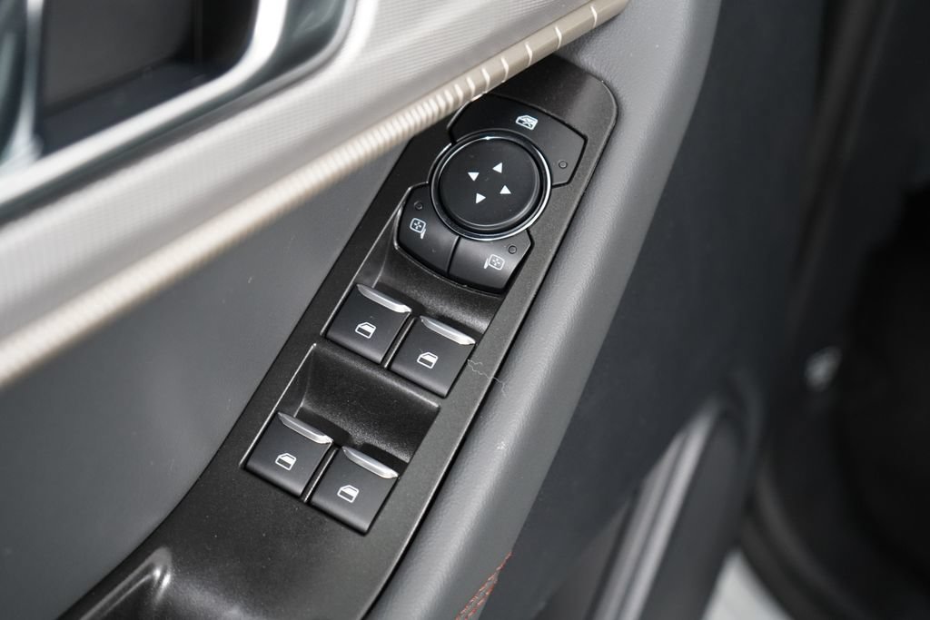 New 2026 Ford Explorer Active w/ Active Comfort Package AWD/4WD image 18