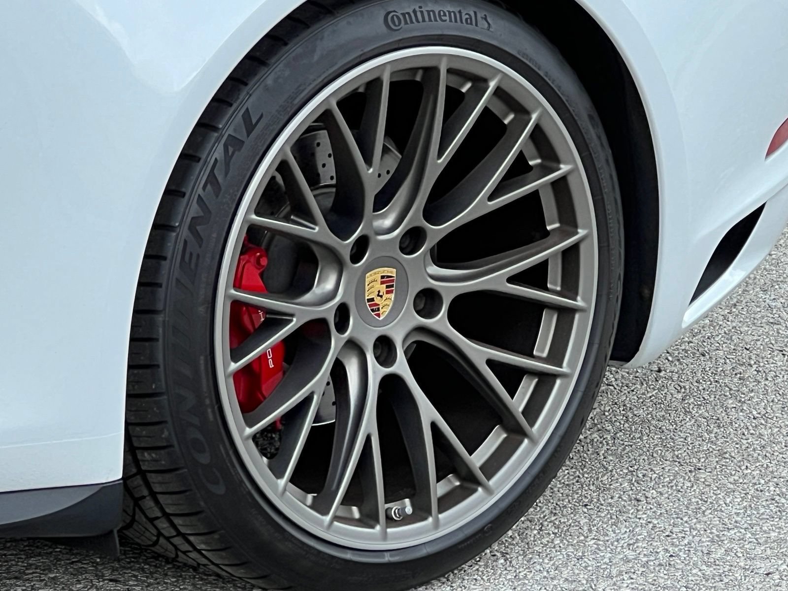 Used 2017 Porsche 911 Carrera 4S AWD/4WD image 14
