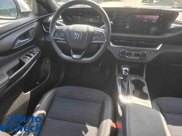 Used 2024 Buick Envista Preferred w/ Convenience I Package FWD image 16