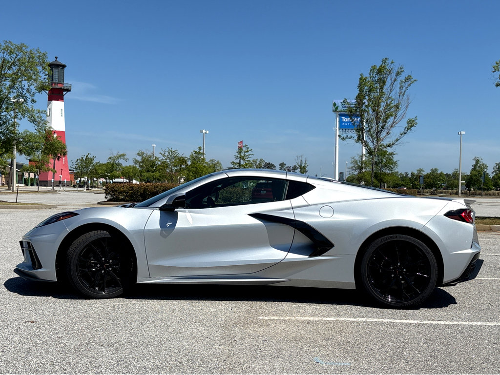 New 2026 Chevrolet Corvette Stingray Coupe w/ Battery Protection Package RWD image 20