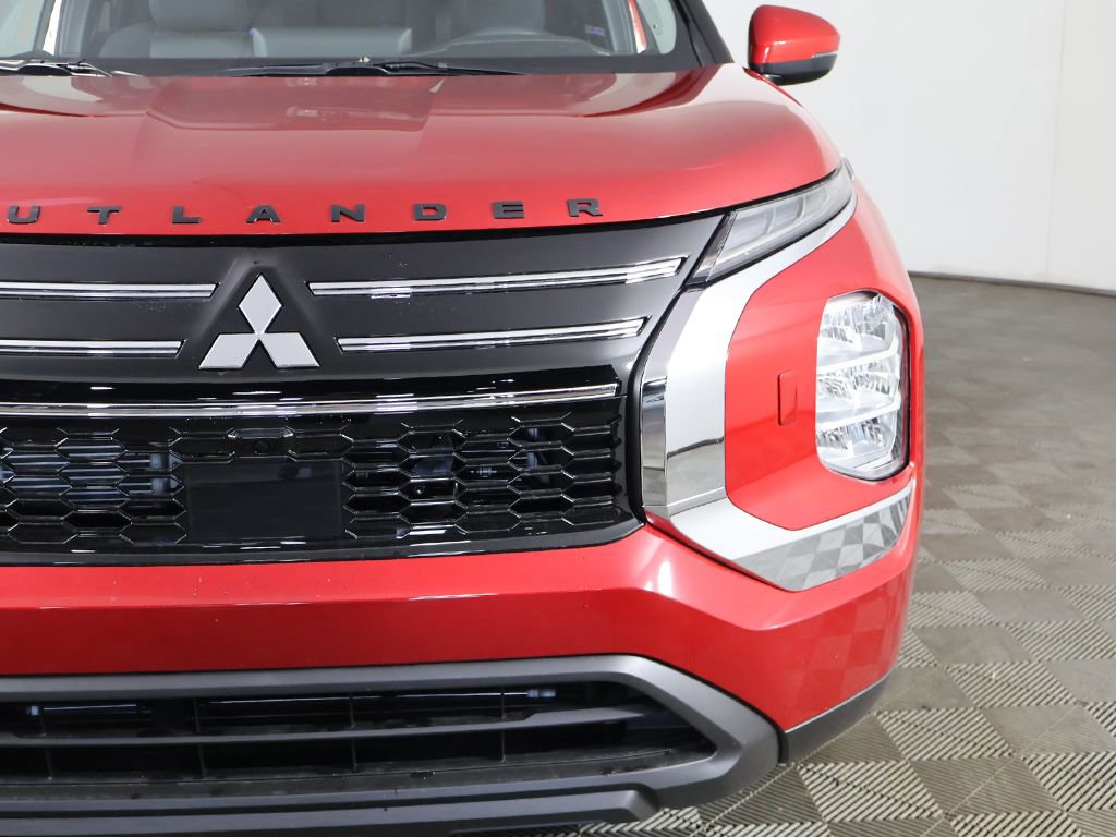 New 2026 Mitsubishi Outlander ES AWD/4WD image 14