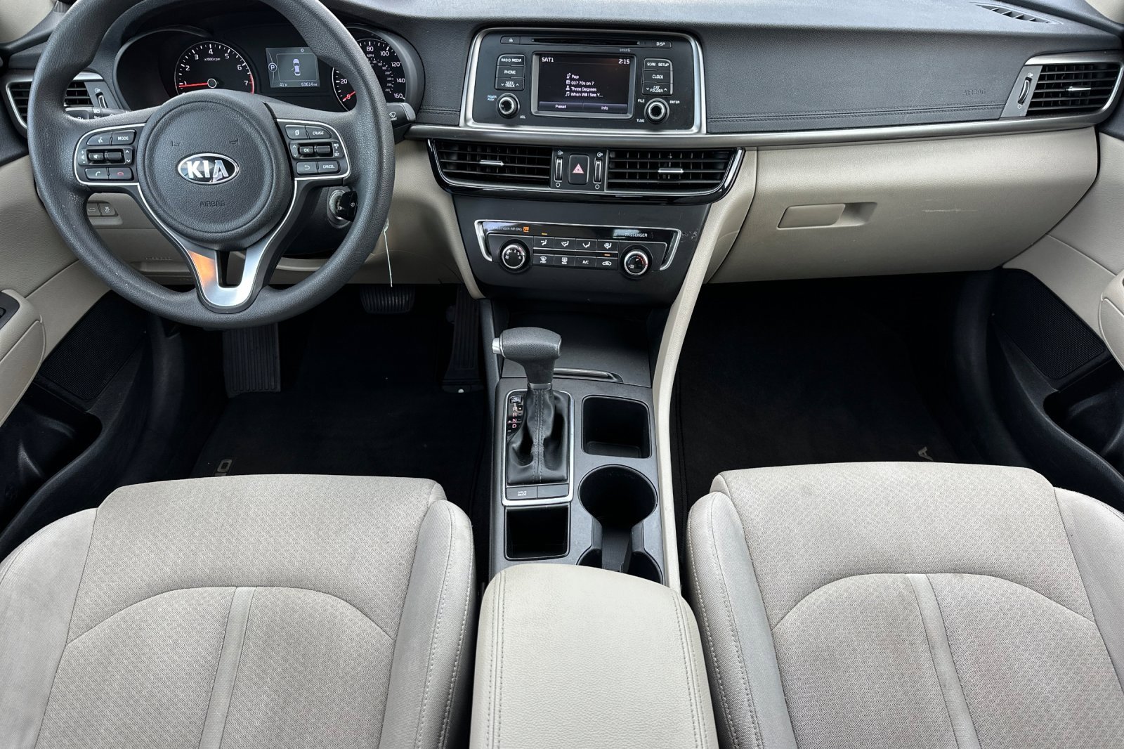 Used 2017 Kia Optima LX image 13