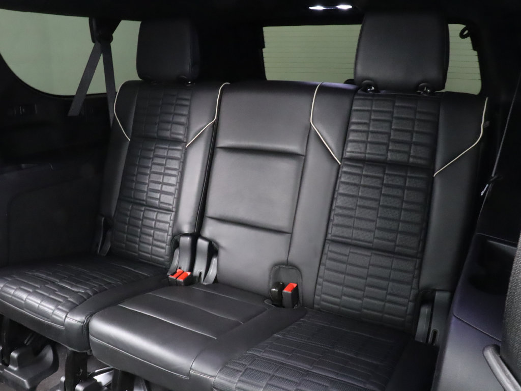 Used 2022 Cadillac Escalade ESV Sport Platinum AWD/4WD image 33