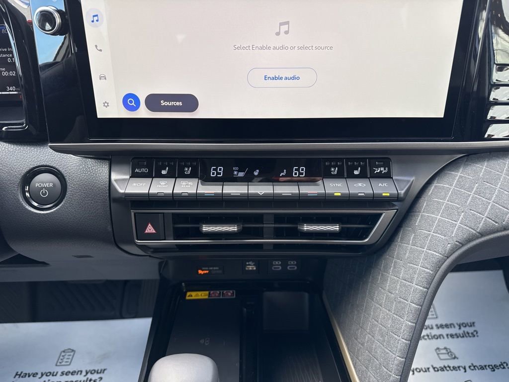 New 2026 Toyota Camry Hybrid image 17