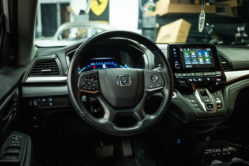 Used 2024 Honda Odyssey EX-L image 17