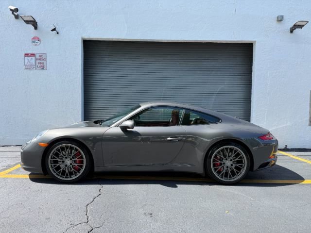 Used 2017 Porsche 911 Carrera S RWD image 2