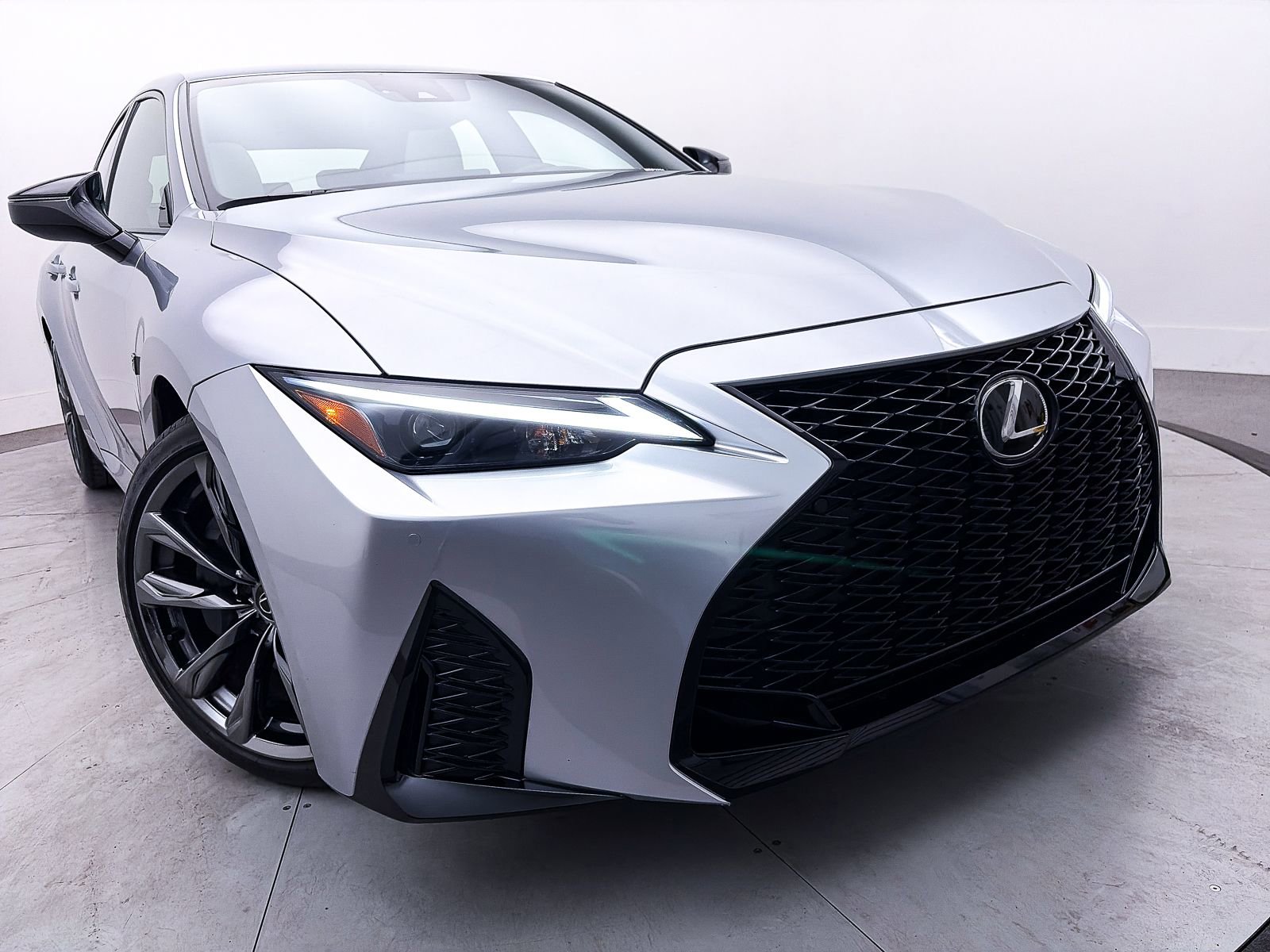 Used 2025 Lexus IS 350 F Sport w/ Navigation Package RWD image 10