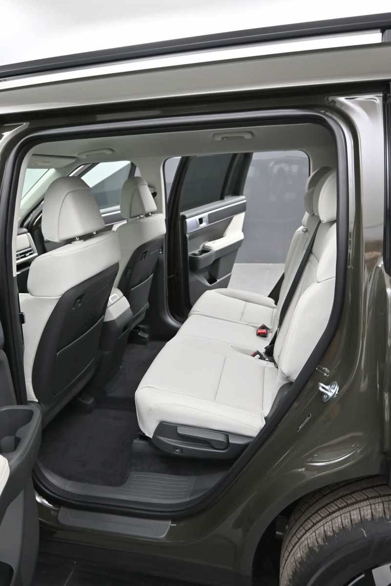 New 2026 Hyundai Santa Fe SEL AWD/4WD image 15