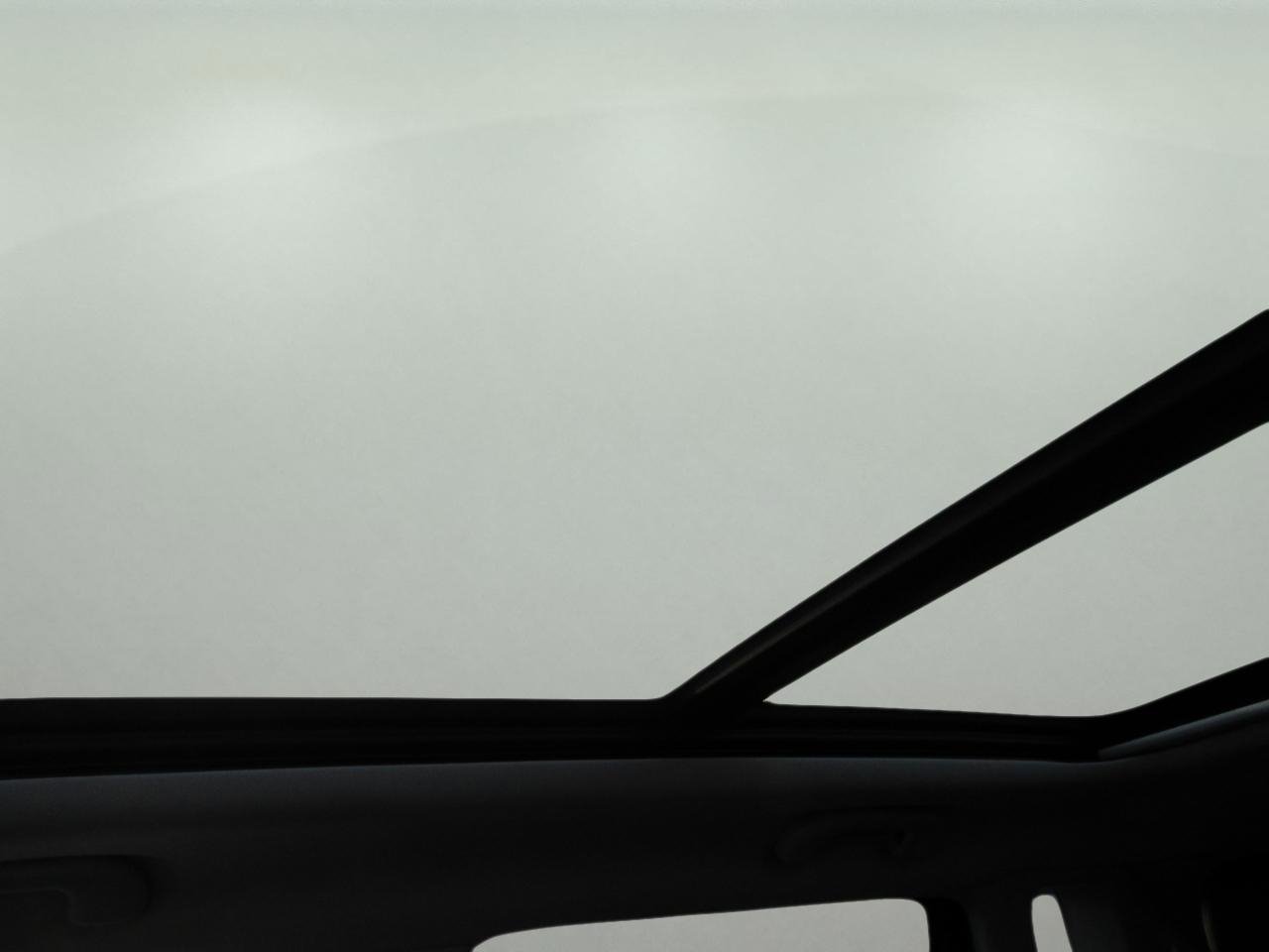 Used 2021 Jeep Compass Limited w/ Sun and Sound Group image 32