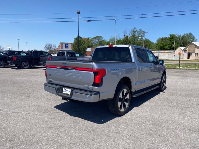 New 2023 Ford F150 Lightning Platinum AWD/4WD image 6