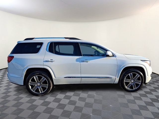 Used 2017 GMC Acadia Denali w/ Technology Package image 7