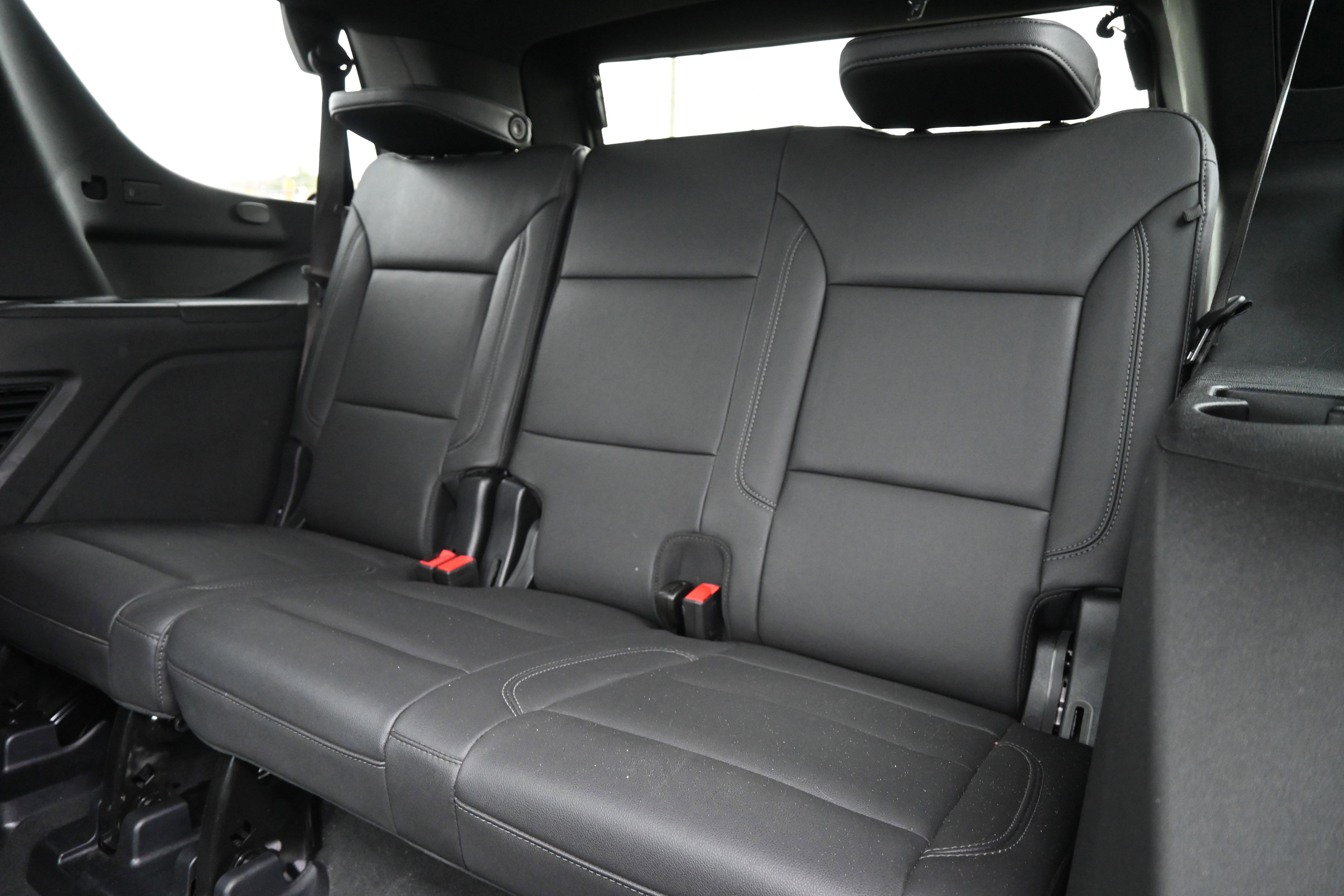 Used 2025 Chevrolet Tahoe Z71 w/ Z71 Off-Road Package image 31