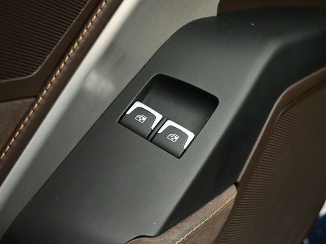 Used 2014 Chevrolet Corvette Stingray Convertible w/ 3LT Preferred Equipment Group RWD image 47