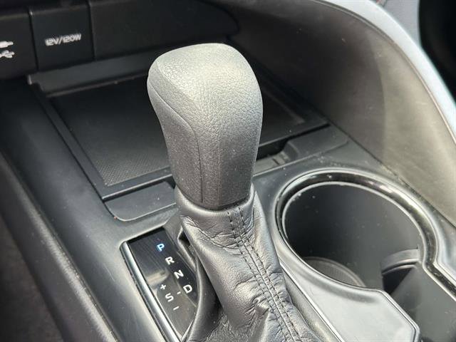 Used 2019 Toyota Camry LE FWD image 21