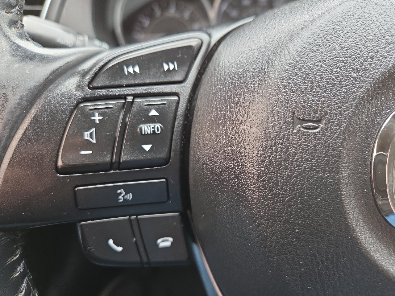 Used 2014 MAZDA MAZDA6 Touring w/ Touring Technology Package image 15