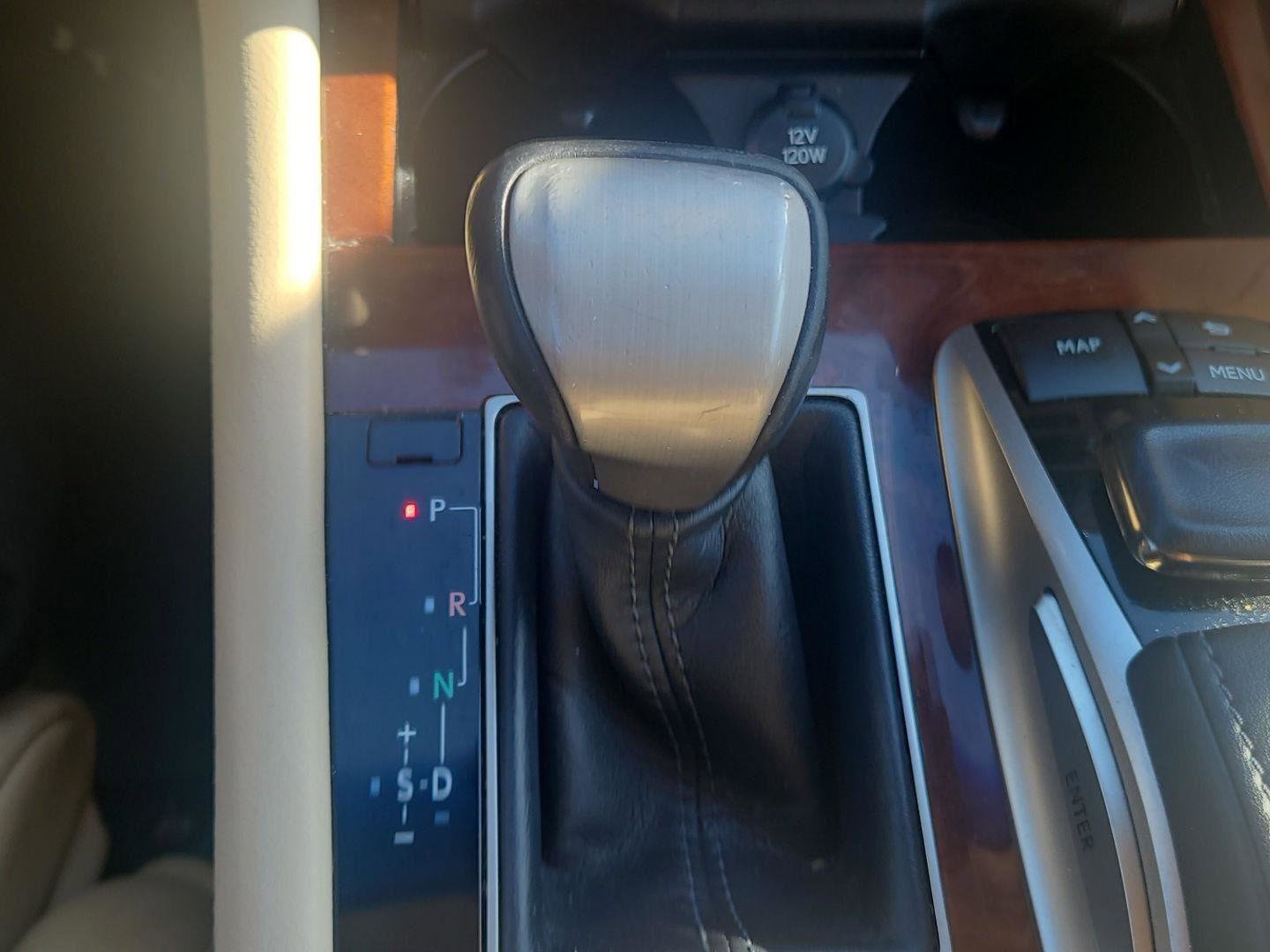 Used 2016 Lexus LS 460 image 25