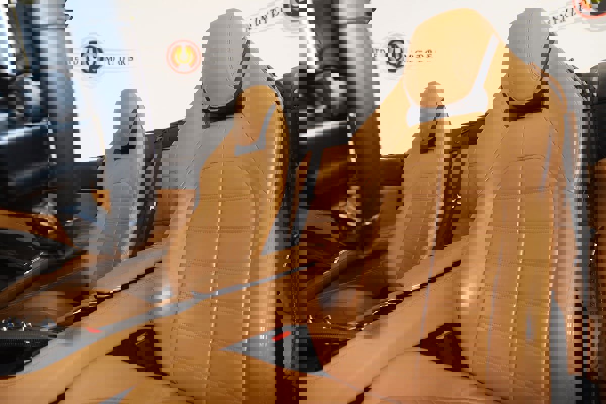 Used 2018 Ferrari California T image 44