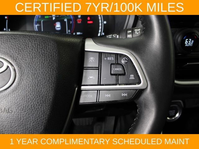 Used 2025 Toyota Grand Highlander AWD image 22
