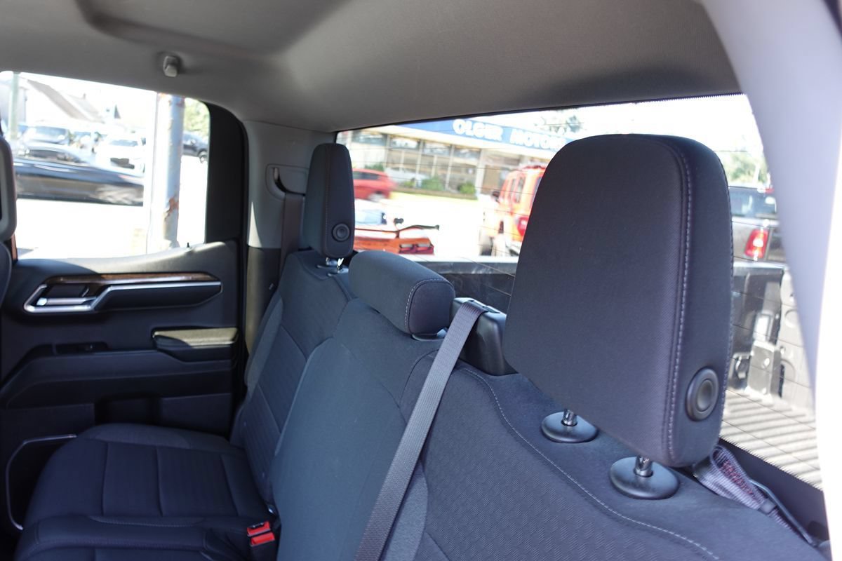 Used 2023 GMC Sierra 1500 Elevation AWD/4WD image 24