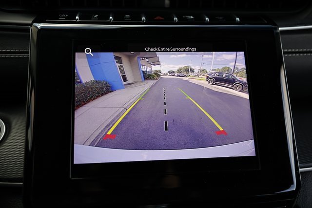 Used 2023 Jeep Grand Cherokee L Laredo image 39